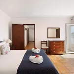 Aveiros فيلة