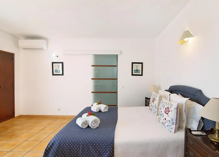 Aveiros 빌라 알부페이라